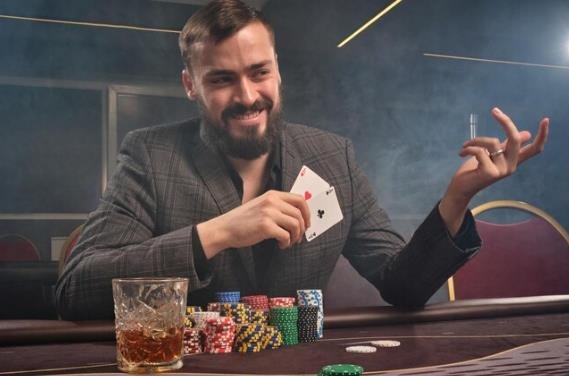 Nick Schulman Secures Sixth World Series of Poker Bracelet in Thrilling Victory