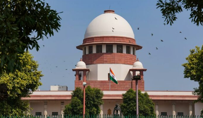 Supreme Court Demands Govt Reply on Online Gaming Ban Challenge
